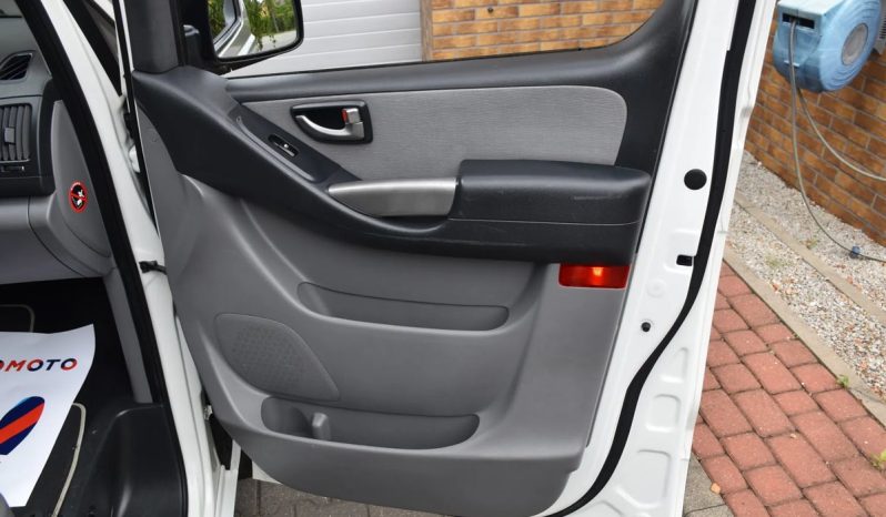 Gwarancja Udokumentowany przebieg 8 miejsc Klima Hak full