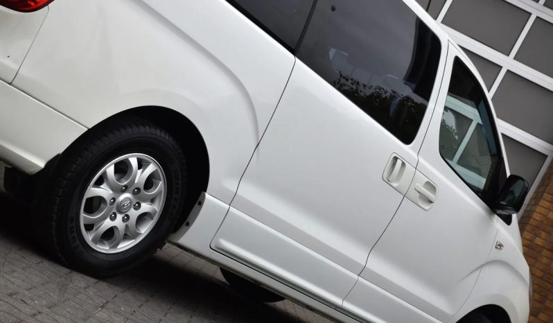 Gwarancja Udokumentowany przebieg 8 miejsc Klima Hak full