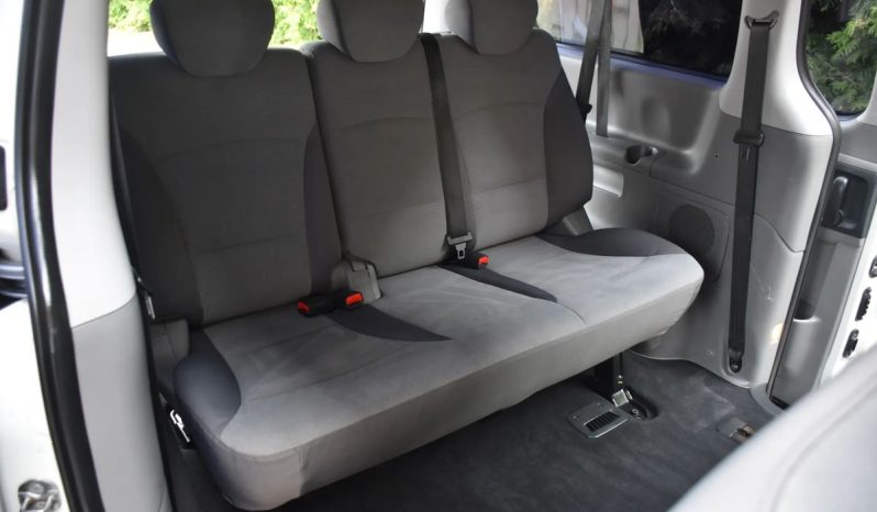 Gwarancja Udokumentowany przebieg 8 miejsc Klima Hak full