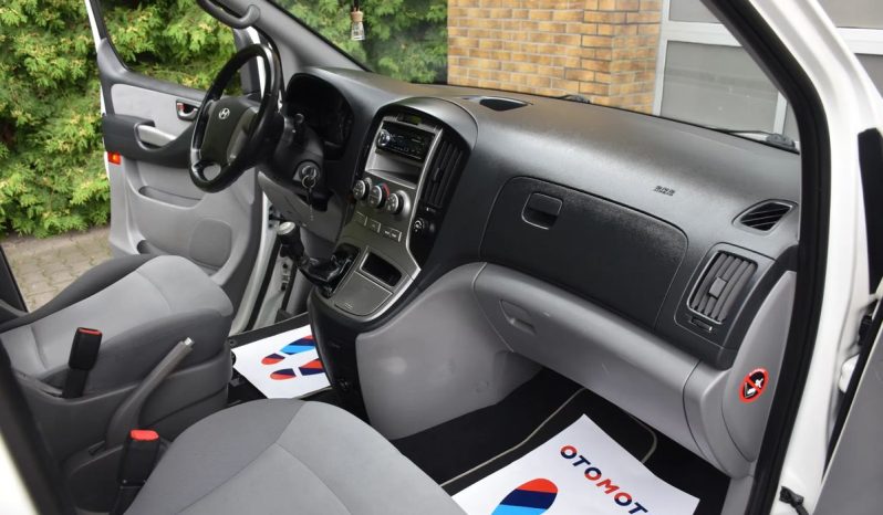 Gwarancja Udokumentowany przebieg 8 miejsc Klima Hak full