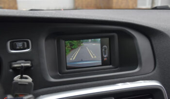 Volvo V40 D2 Momentum full