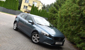 Volvo V40 D2 Momentum full