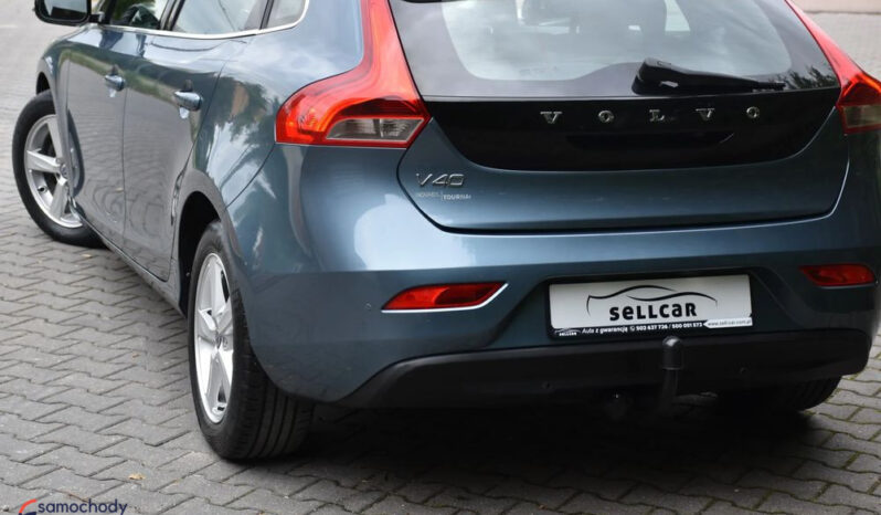Volvo V40 D2 Momentum full
