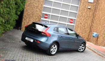 Volvo V40 D2 Momentum full
