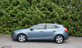 Volvo V40 D2 Momentum full