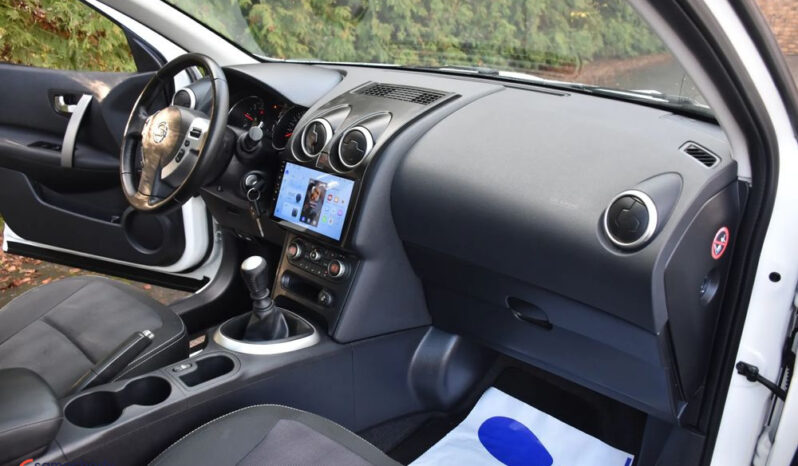 Nissan Qashqai full