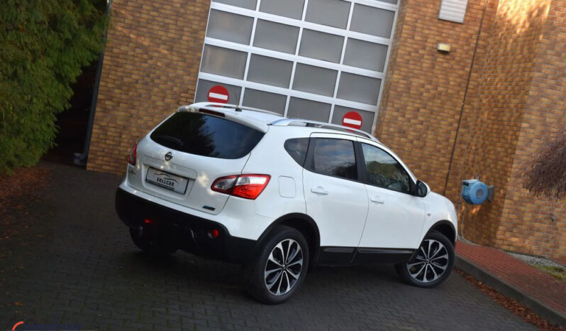 Nissan Qashqai full