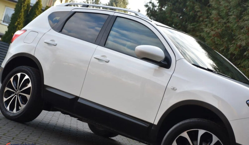 Nissan Qashqai full