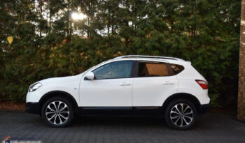 Nissan Qashqai full