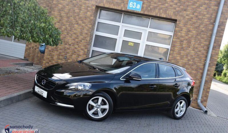 Volvo V40 D2 Drive-E Summum full