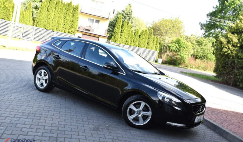 Volvo V40 D2 Drive-E Summum full