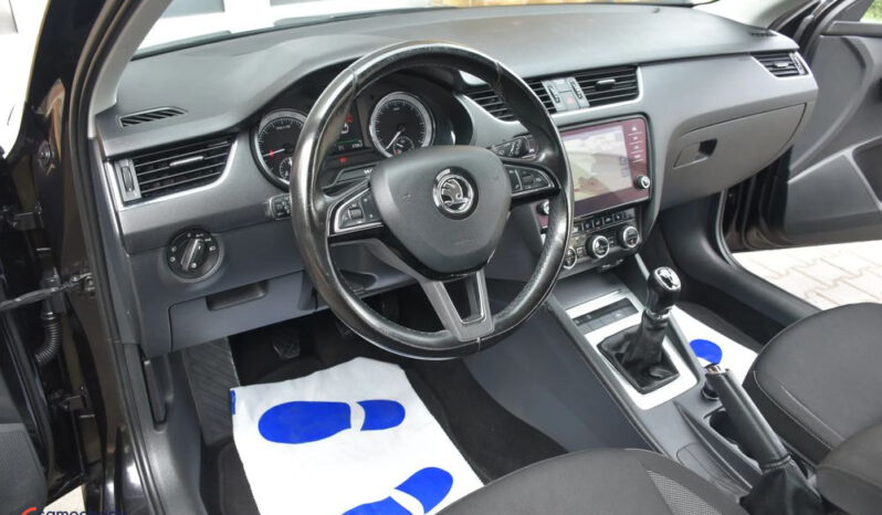 Skoda Octavia 1.6 TDI Sport Edition full