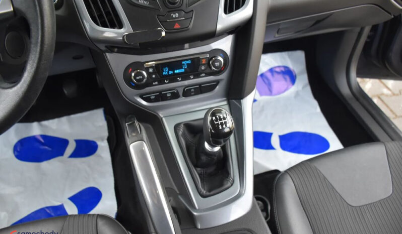 Ford Focus 1.6 TDCi DPF Titanium full