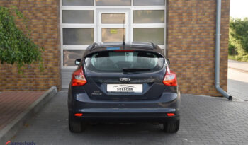 Ford Focus 1.6 TDCi DPF Titanium full