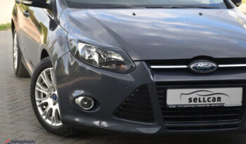 Ford Focus 1.6 TDCi DPF Titanium full
