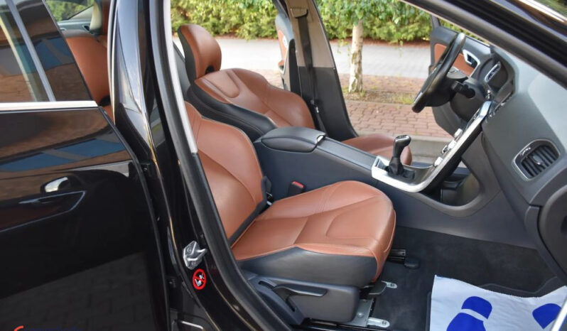 Volvo S60 D3 Summum full