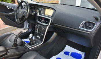 Volvo V40 D2 Momentum full