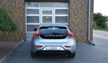 Volvo V40 D2 Momentum full