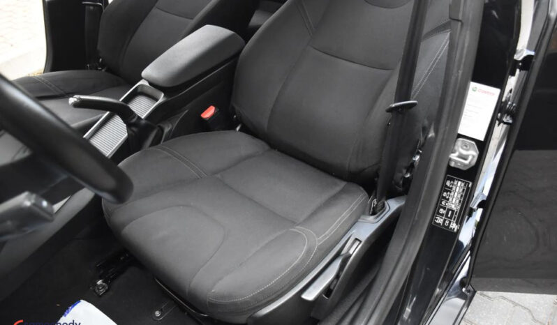 Volvo V40 D3 full