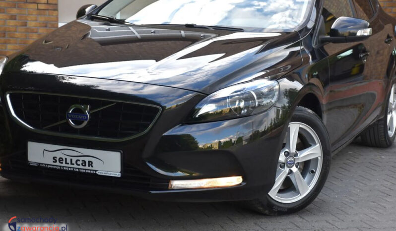 Volvo V40 D3 full