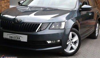 Skoda Octavia 1.6 TDI DSG Style full