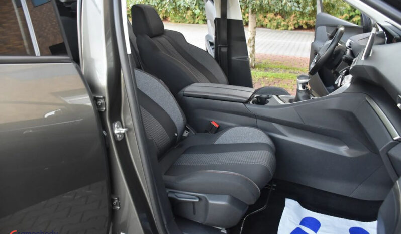 Peugeot 3008 BlueHDi 130 Stop & Start Allure full
