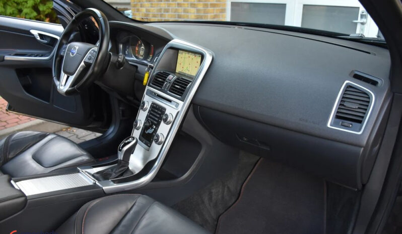 Volvo XC 60 D4 Geartronic Ocean Race full