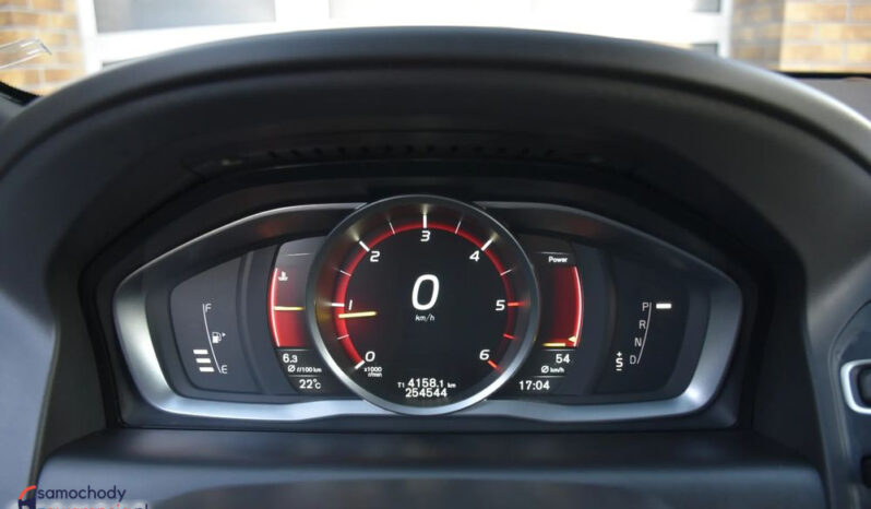 Volvo XC 60 D4 Geartronic Ocean Race full