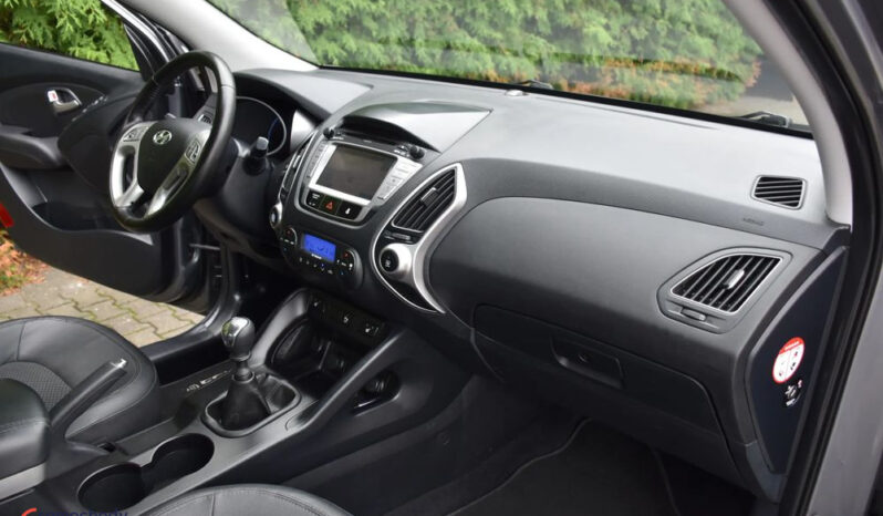 Hyundai ix35 1.7 CRDi Style 2WD full